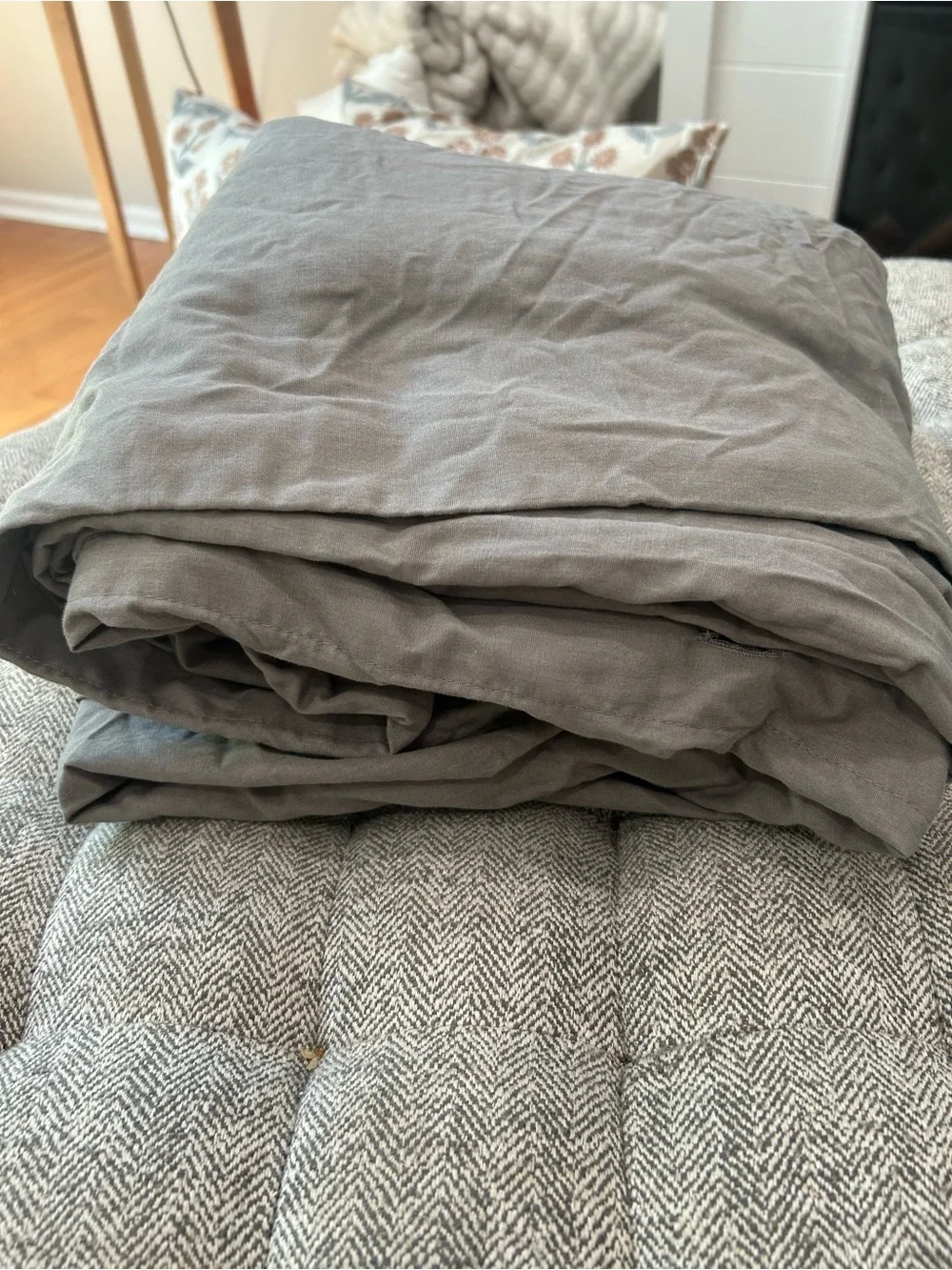 Room Essentials Gray Queen/Full duvet set